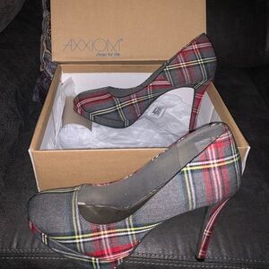 Women's Plaid Heels - Red and Gray